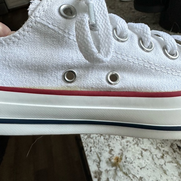White Converse - Picture 10 of 11